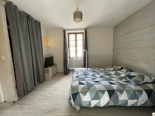 MAISON EN PIERRE  9