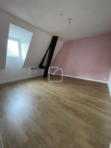 MAISON EN PIERRE  13