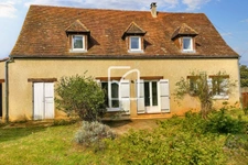 MAISON EN PIERRE  1