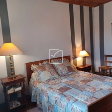 ENSEMBLE IMMOBILIER   MAISON D HABITATION EN PIERRES, GRANGE 23