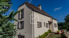 CONTEMPORAINE STYLE QUERCYNOIS AVEC PIGEONNIER  avec ESPACE  11