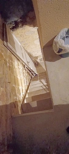 MAISON DE VILLE  75 m2 située au CENTRE VILLE, PROCHE DU MAR 21
