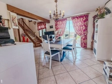 CONTEMPORAINE STYLE QUERCYNOIS AVEC PIGEONNIER  avec ESPACE  19