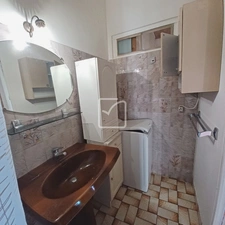 ENSEMBLE IMMOBILIER à GOURDON comprenant HABITATION 95 m2 HA 19