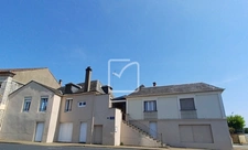 ENSEMBLE IMMOBILIER à GOURDON comprenant HABITATION 95 m2 HA 1
