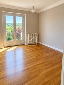 MAISON DE VILLE ou CABINET MEDICAL/PROFESSIONNEL de  108 m2  14