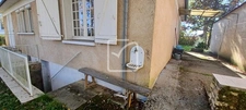 GRAMAT : MAISON CONTEMPORAINE A VENDRE A DEUX PAS DES COMMER 24