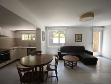 Magnifique propriété de deux appartements au calme de la nat 22