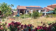 Agréable plain-pied 3faces sur 680m2 et piscine 2