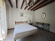 Magnifique propriété de deux appartements au calme de la nat 30
