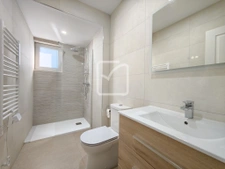 Volume et lumière pour cette très agréable habitation de pla 19
