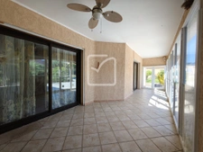 Spacieuse villa  sur 1767m2 16