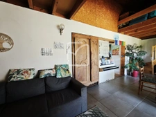 Maison atype et écologique dans la prairie! 9