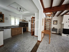 Magnifique propriété de deux appartements au calme de la nat 28