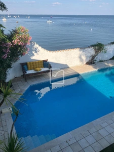 A SAISIR  SPLENDIDE VILLA , PREMIERE LIGNE , VUE MAGIQUE  5