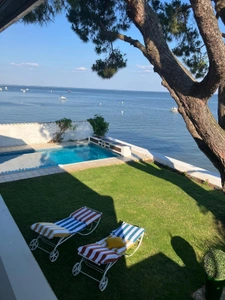 A SAISIR  SPLENDIDE VILLA , PREMIERE LIGNE , VUE MAGIQUE  1