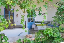 Maison de caractère 160 m2 avec dépendances et jardin clos 9 10