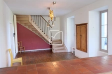 Maison de caractère 160 m2 avec dépendances et jardin clos 9 18
