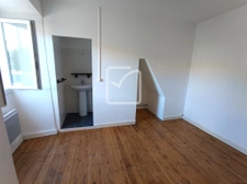 Maison 3 logements, terrasse, garage et place de parking 4