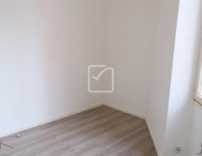 Grande maison de 177 m2 composée de 2 appartements, proche c 14