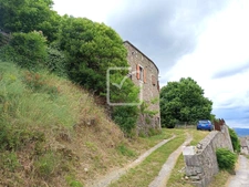 Ensemble immobilier composé de 3 logements, terrain 3894 m2 24