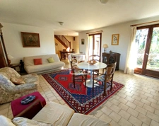 Villa 4 chambres avec joli terrain + lot constructible 3