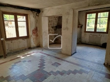 Jolie maison de caractère à  rénover sur terrain de 4913 m2 23