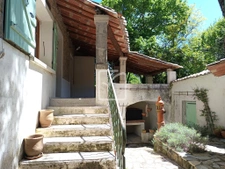 Jolie maison de caractère à  rénover sur terrain de 4913 m2 3