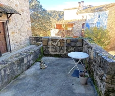 APPARTEMENT EN DUPLEX AVEC TERRASSE, CAVE ET GARAGE  7