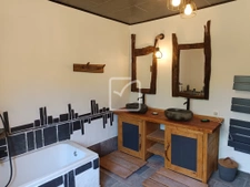 Jolie maison de caractère à  rénover sur terrain de 4913 m2 6