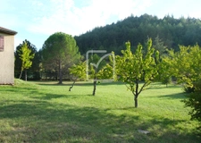 Villa 4 chambres avec joli terrain + lot constructible 8