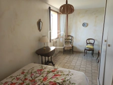 Villa 4 chambres avec joli terrain + lot constructible 12