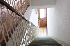 Grande maison de 177 m2 composée de 2 appartements, proche c 11