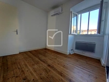 Maison 3 logements, terrasse, garage et place de parking 8