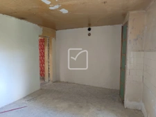 Jolie maison de caractère à  rénover sur terrain de 4913 m2 8