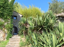 Maison ancienne de caractère au charme d'antan préservé avec 15