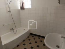 Maison 3 logements, terrasse, garage et place de parking 16