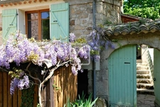 Jolie maison de caractère à  rénover sur terrain de 4913 m2 2