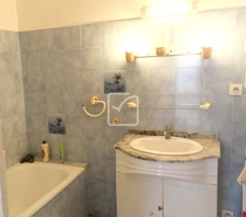 Grande maison de 177 m2 composée de 2 appartements, proche c 13