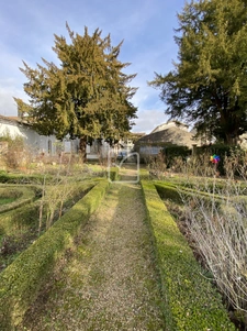  MAISON DE CARACTERE 260M2 A RENOVER PAMPROUX 8