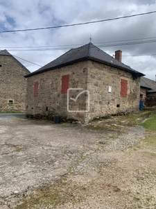 Maison à rénover à Dampniat   Beau potentiel 2
