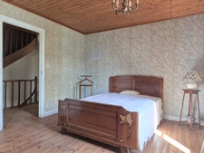 Maison familiale ou projet de gîtes à 5 min de Ruffec