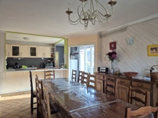 Maison 5 chambres dans un petit hameau.