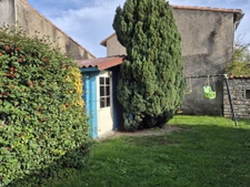 Maison 5 chambres dans un petit hameau.