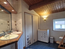 À 10 minutes de Rouillac    Ancien moulin de charme avec dép