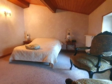 Maison familiale au calme dans un village. 