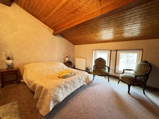 Maison familiale au calme dans un village. 