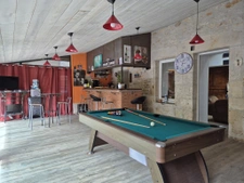 La Rochefoucauld   À seulement 1 km du centre-ville