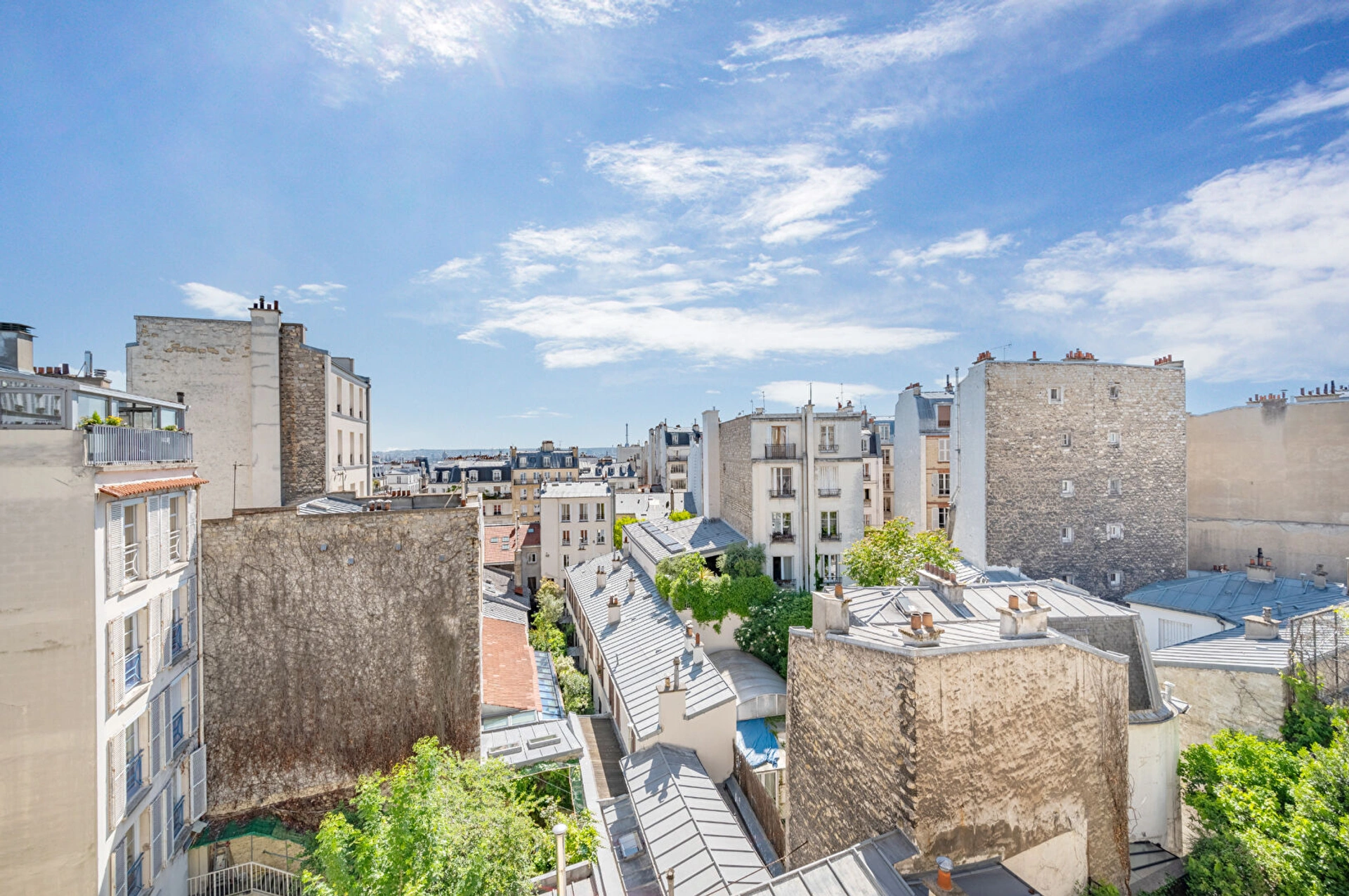 PARIS 18 - RUE DURANTIN 10