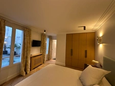 PARIS 6EME - SAINT ANDRE DES ARTS 10